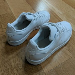 Adidas all white Stan Smith